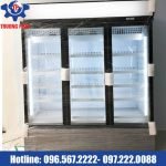 tủ đông lạnh bảo quản thực phẩm 3 cánh kính màu đen